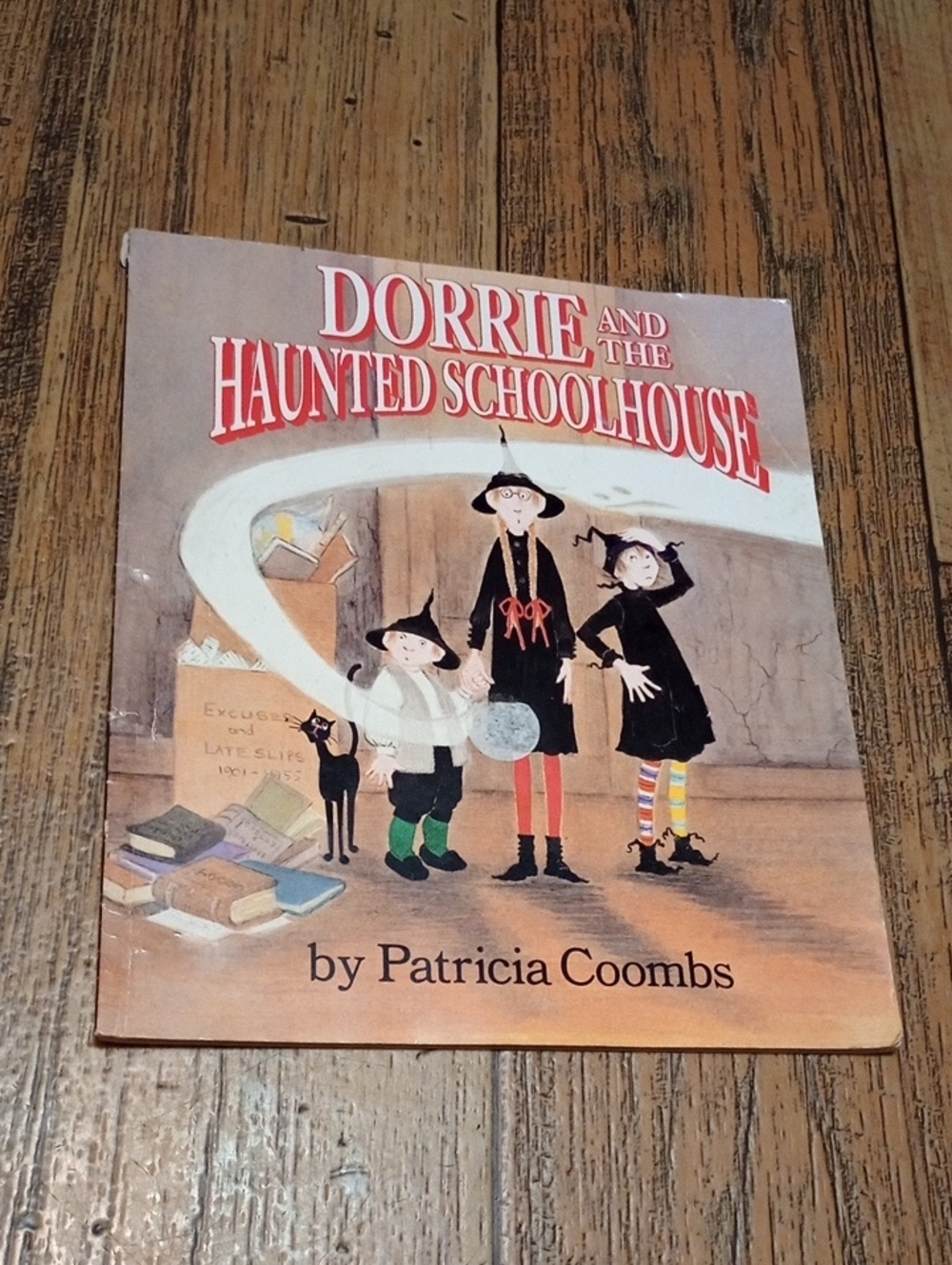Dorrie And The Haunted Schoolhouse Softcover Black Witch